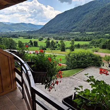 Apartamento Near The Soca River