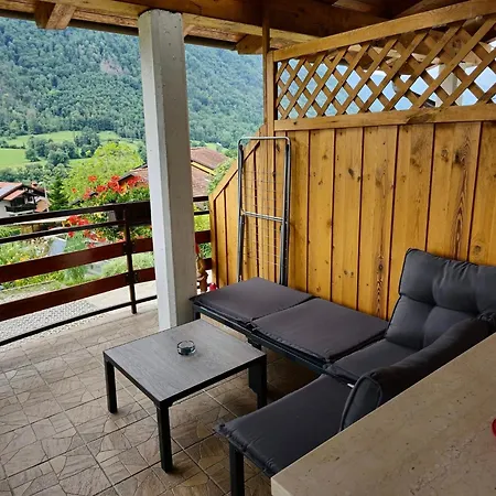 Near The Soca River Apartamento