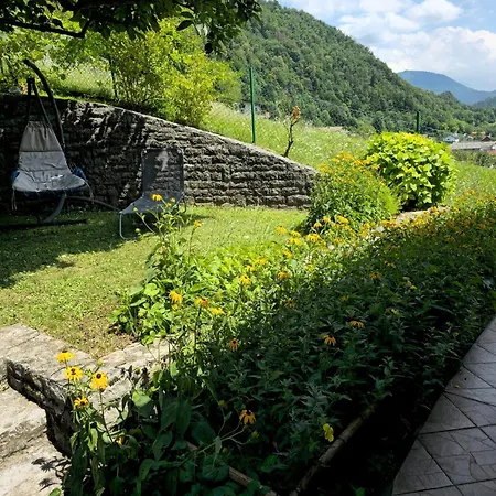 Near The Soca River Apartamento Tolmin