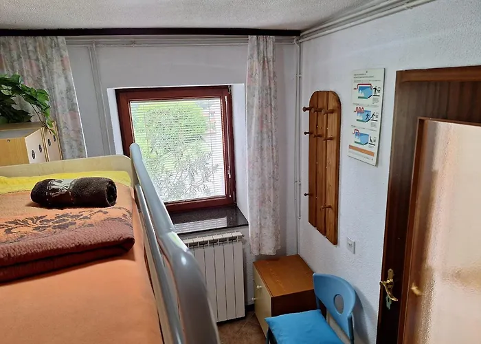 Near The Soca River 托尔明