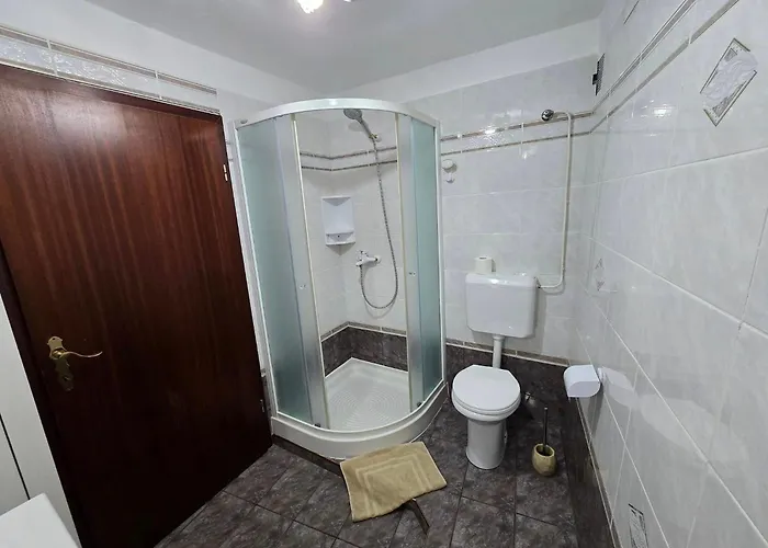 Near The Soca River * 托尔明