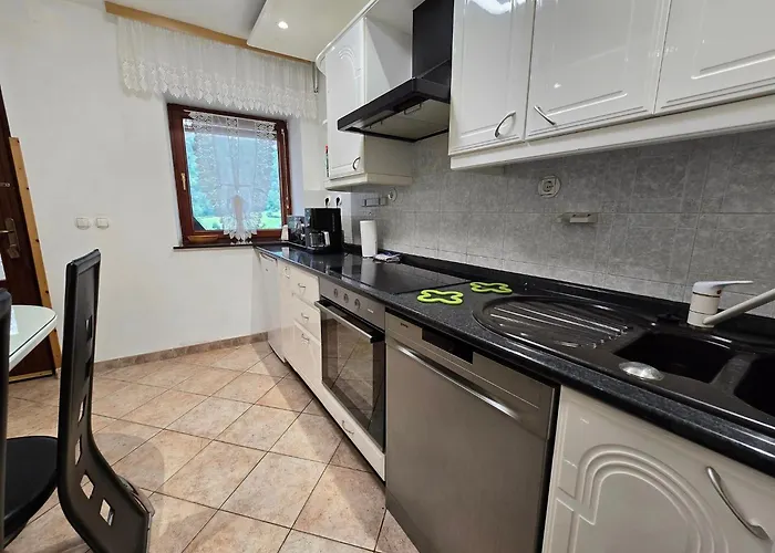 公寓 Near The Soca River 托尔明