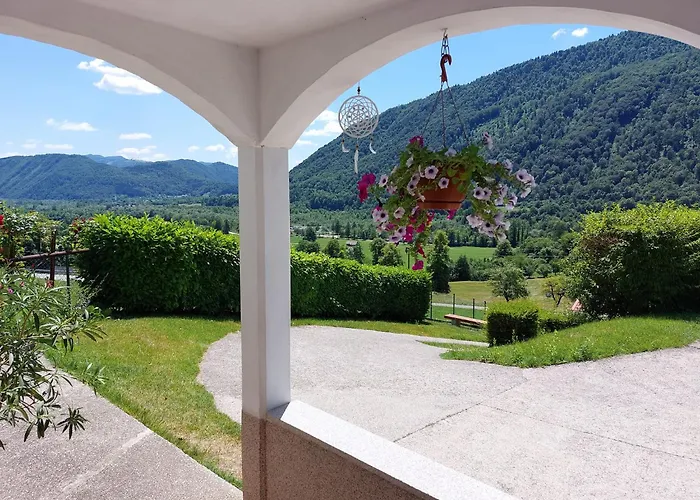 Near The Soca River 托尔明