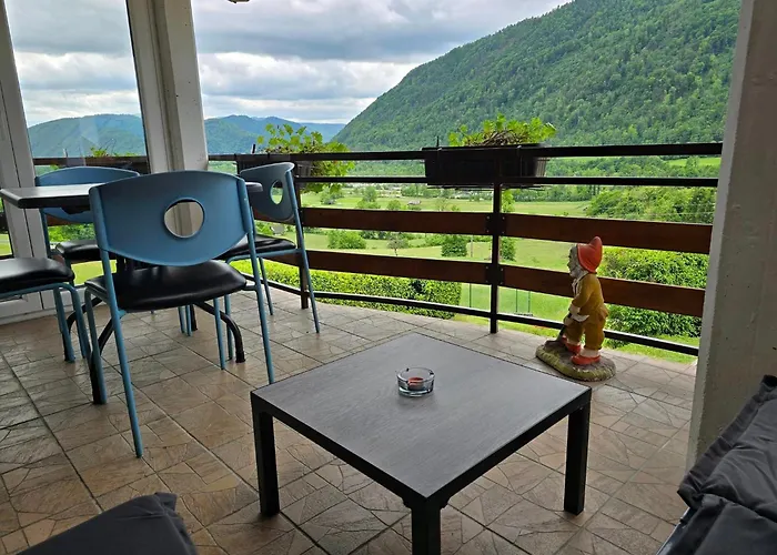 公寓 Near The Soca River 托尔明